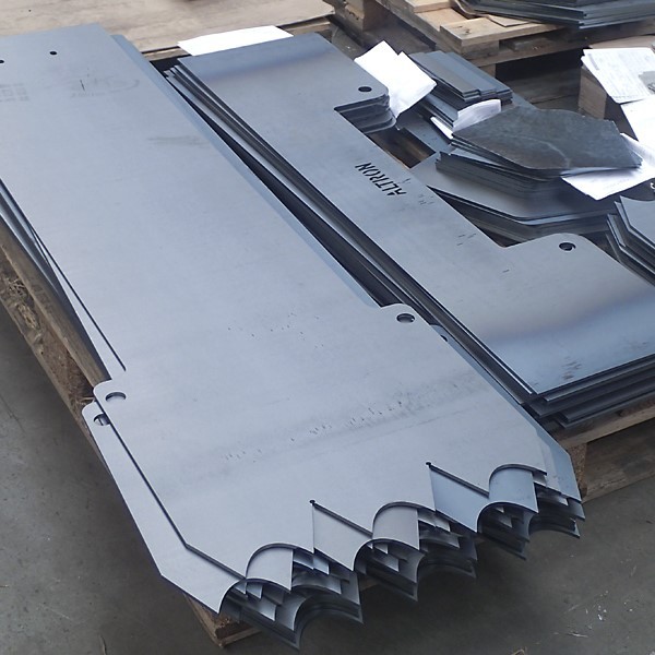 Fabricated sheet metal component